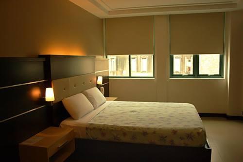 Olongapo Travel Lodge Exterior photo